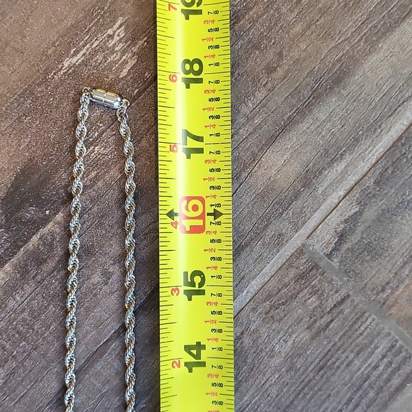 Long Shiny Silver Tone Twisted Rope Necklace Decorative Faux Turquoise Pendant - Picture 10 of 10